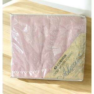 Vintage Cannon Loom Woven Blanket Alexis Twin Size 100% Acrylic Satin Trim Pink